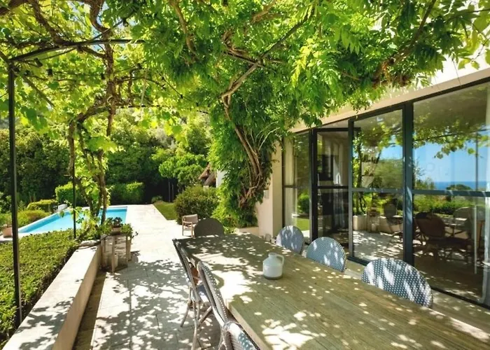 Vinaigrier -where Nature Finds Vila Nice